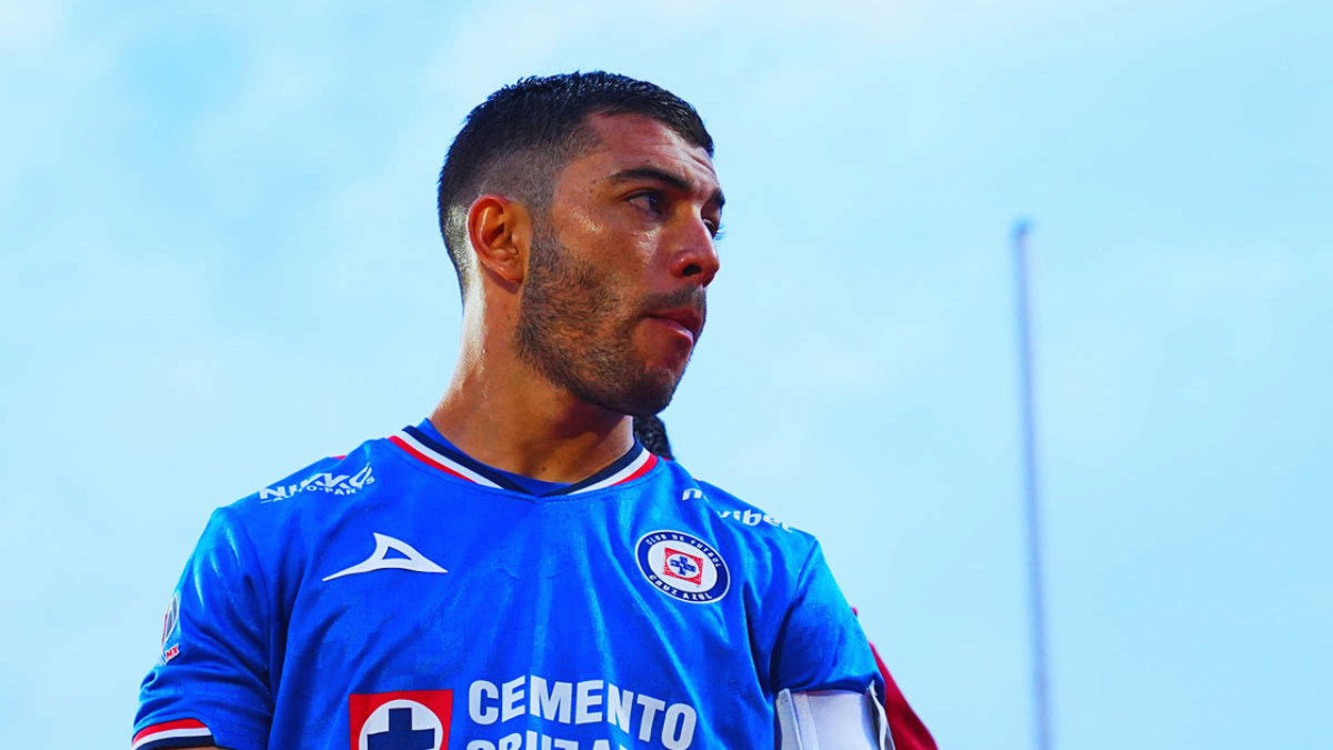 Erik Lira falta por segundo partido consecutivo con Cruz Azul tras frustrarse su pase al Mónaco